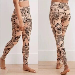 AE Aerie Tropical Leaves Print Leggings High Rise Size Large